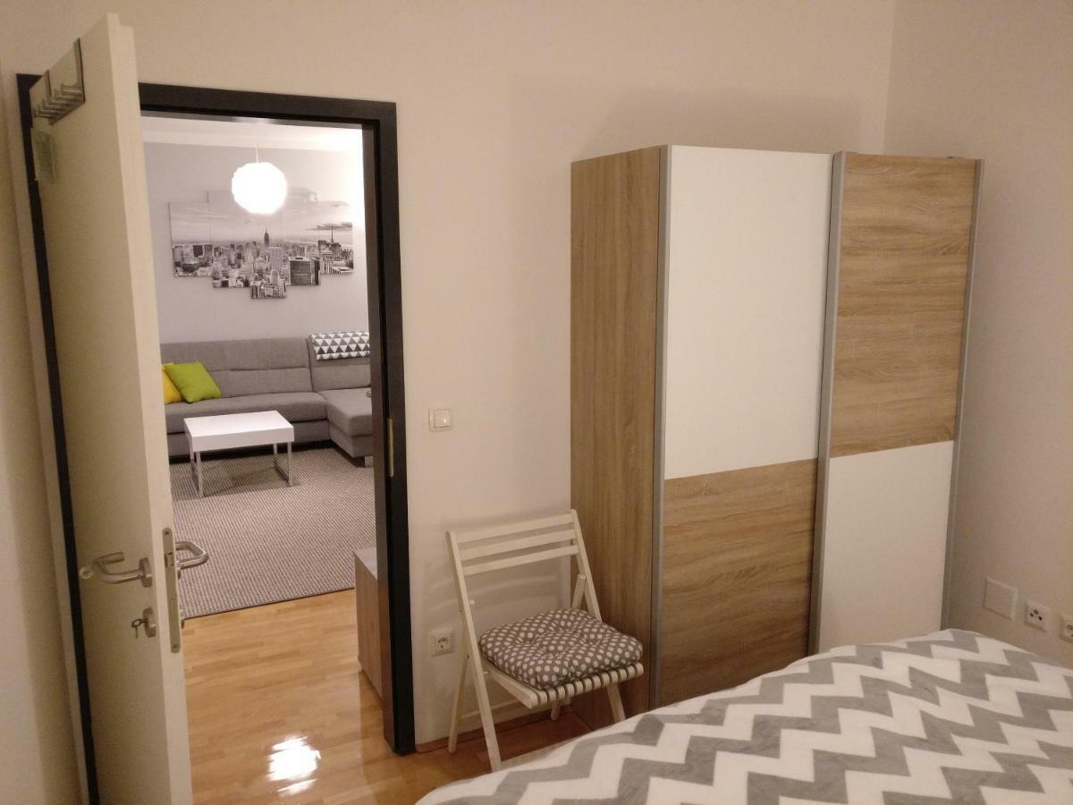 Apartman Luna Near Zagreb Airport Velika Gorica Exterior photo