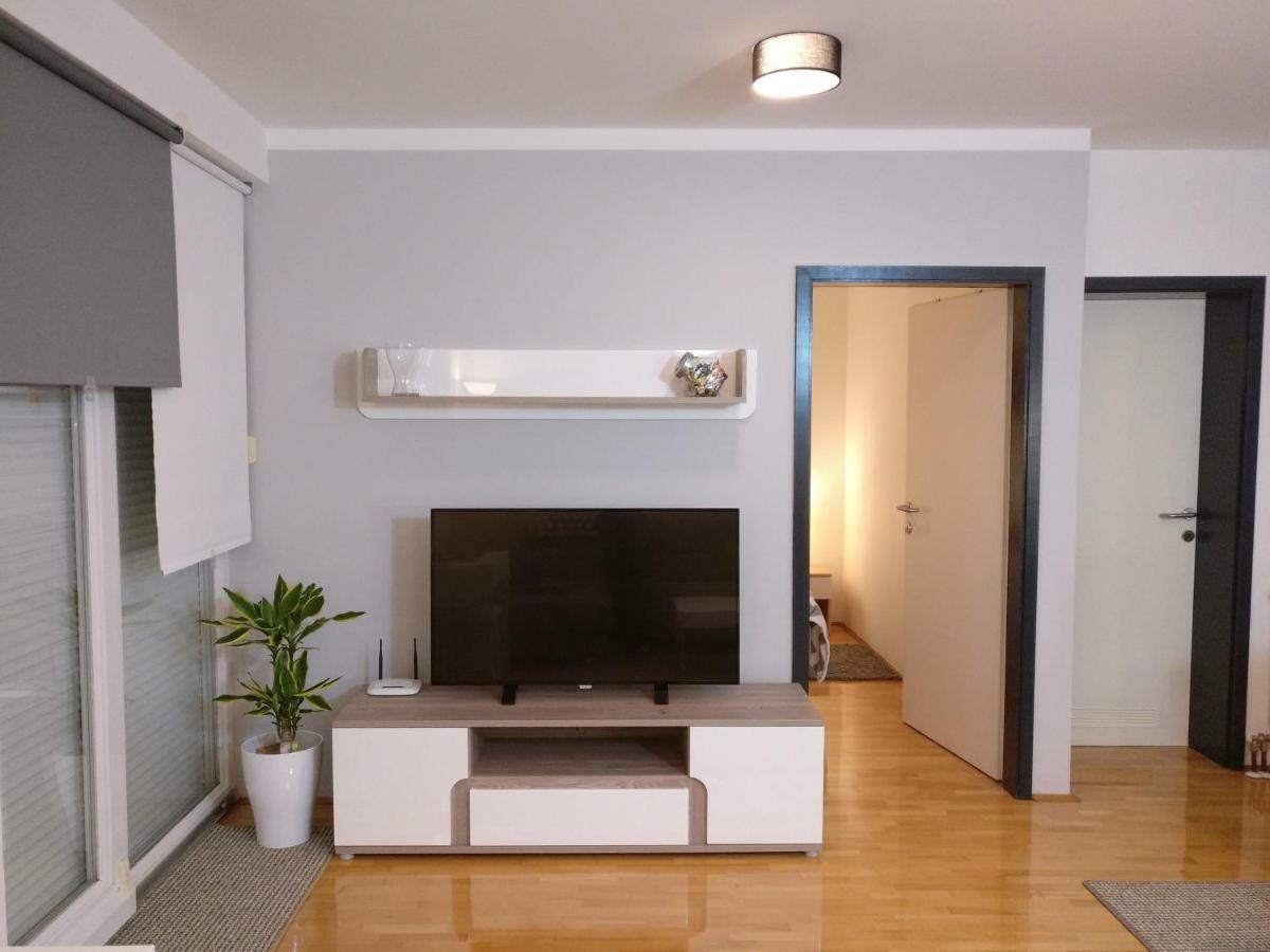 Apartman Luna Near Zagreb Airport Velika Gorica Exterior photo